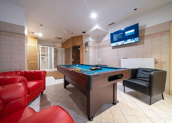 Appartement Party Clubhouse With Bar, Panoramic Pool & Sauna *