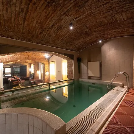 Party Clubhouse With Bar, Panoramic Pool & Sauna דירה *
